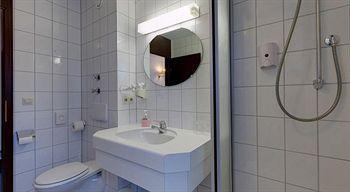 Astoria Am Urachplatz 3* Stuttgart